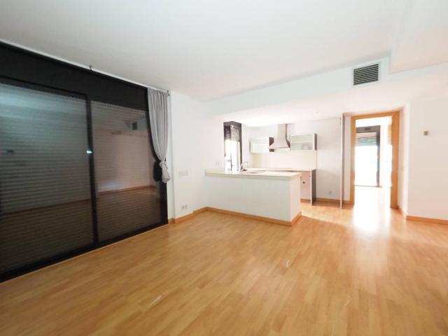 Piso en Venta en La Verneda i la Pau