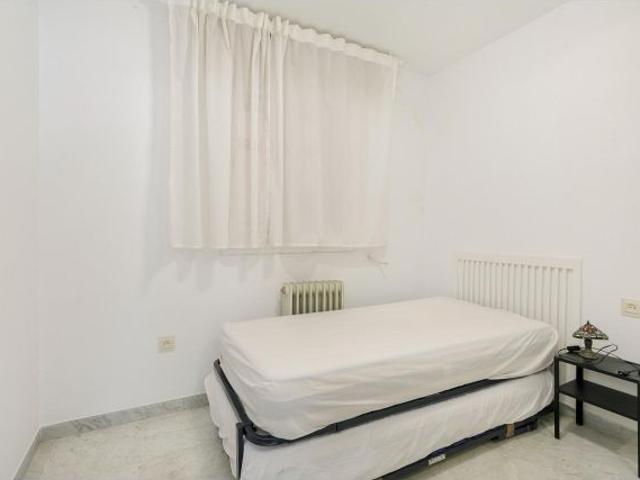 Piso en venta en la zona de Constitución, Granada