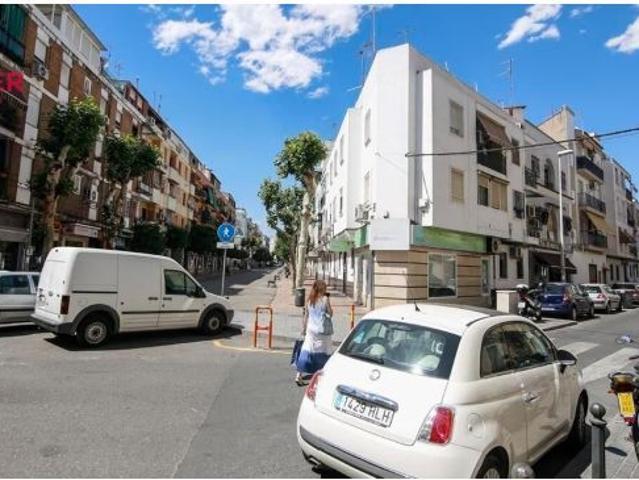 PISO EN VENTA EN LA ZONA DE JESUS RESCATADO EXTERIOR CON TERRAZA Y ASCENSOR