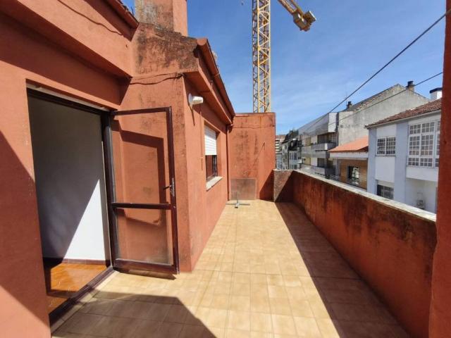 Piso en Venta en Lalín
