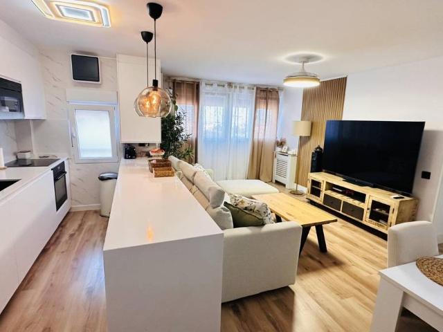 Piso en Venta en Las Águilas