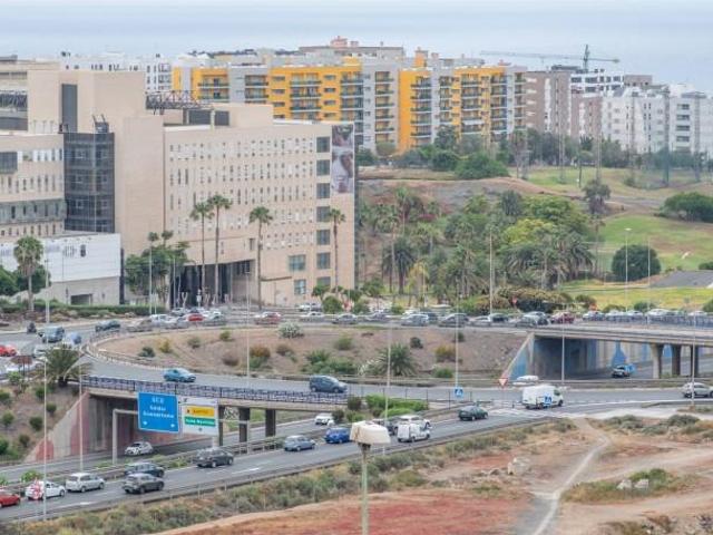 Piso en venta en Las Palmas de Gran Canaria, Escaleritas La Feria