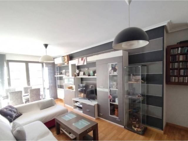 Piso en Venta en Lardero