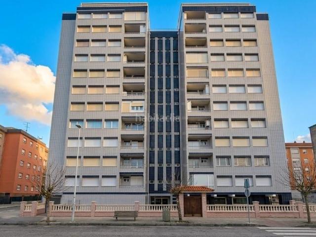 Piso en venta en Laredo, Zona Playa. Piso en Cesión de Remate en Laredo. Pisos.