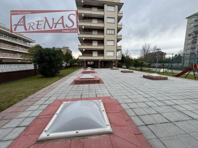Piso en venta en Laredo, Zona Playa. Pisos.
