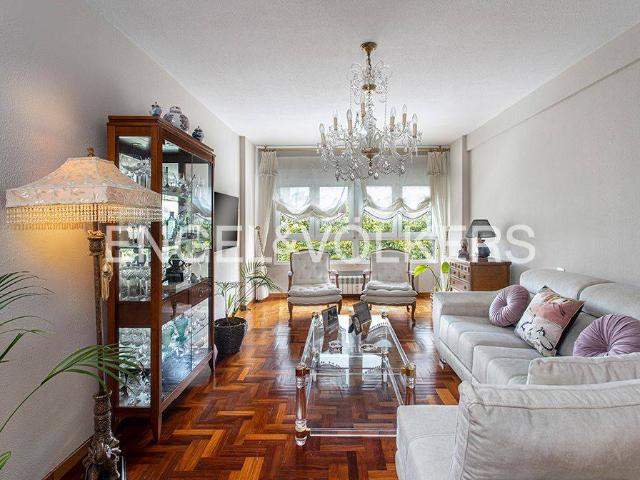 Piso en Venta en Laviada