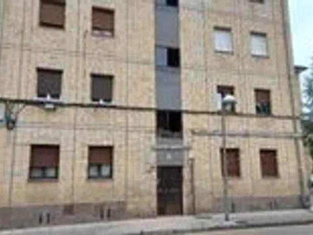Piso en Venta en Laviana