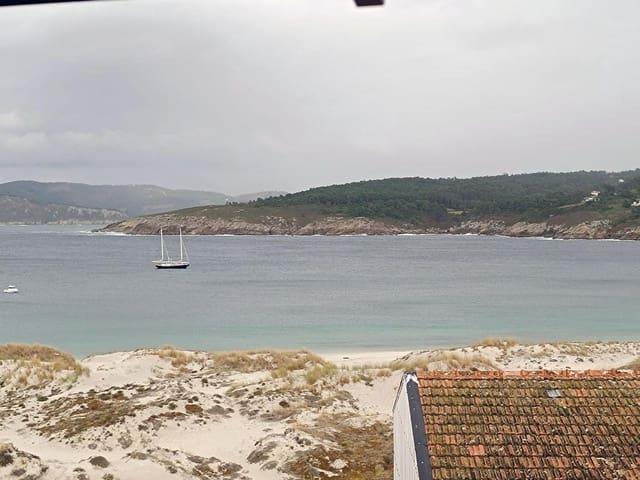 Piso en venta en Laxe, A Coruña Rías Altas