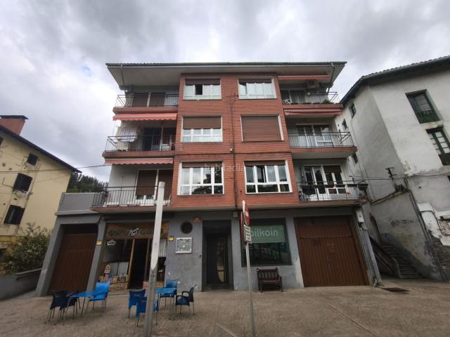 Piso en venta en Legorreta. PISO EN KALE NAGUSIA DE LEGORRETA. Pisos.