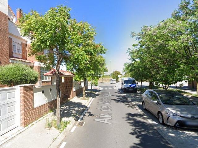 Piso en venta en Leganés, Leganés Norte. Chalet adosado en venta en avda Maria Moliner. Pisos.