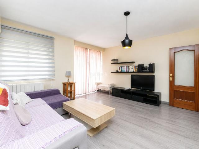 Piso en venta en Leganés, Valdepelayo Montepinos Arroyo Culebro. Piso en venta en Calle de Polvoranca. Pisos.
