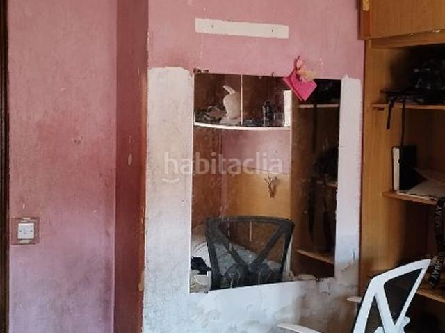 Piso en venta en Leganés, Vírgenes. Vivienda con contrato de alquiler en vigor. Pisos.