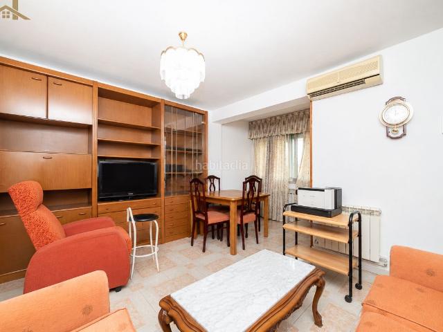 Piso en venta en Leganés, Zarzaquemada. Piso en venta en Avenida Rey Juan Carlos I. Pisos.