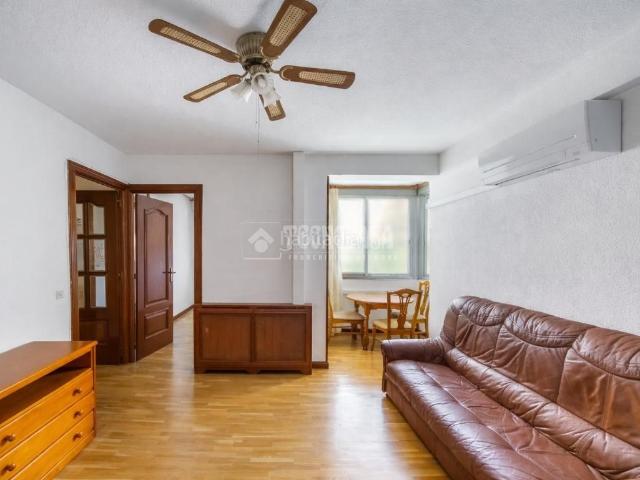 Piso en venta en Leganés, Zarzaquemada. Piso en venta en Leganés. Pisos.