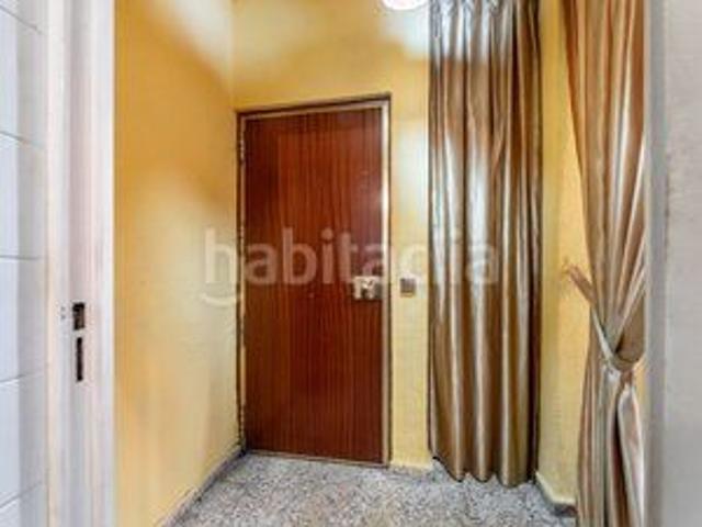 Piso en venta en Leganés, Zarzaquemada. PISO PARA REFORMAR. Pisos.