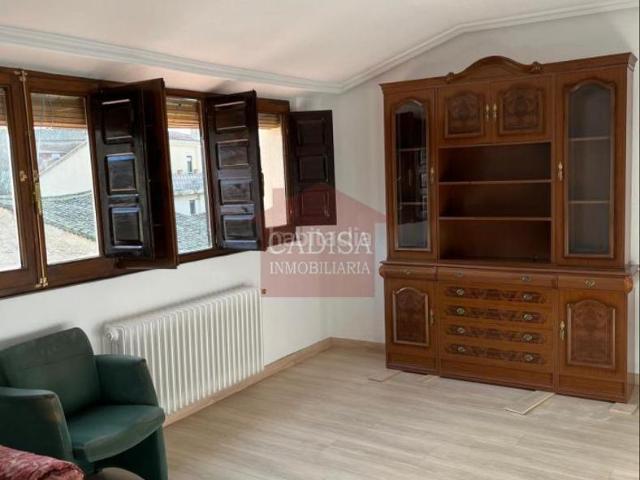 Piso en venta en Ledesma. Pisos.