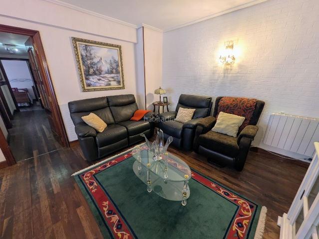Piso en venta en Leioa, Artatza Pinueta Pinosolo. Piso en Pinueta de 98 m2 construidos con terraza y trastero. Pisos.
