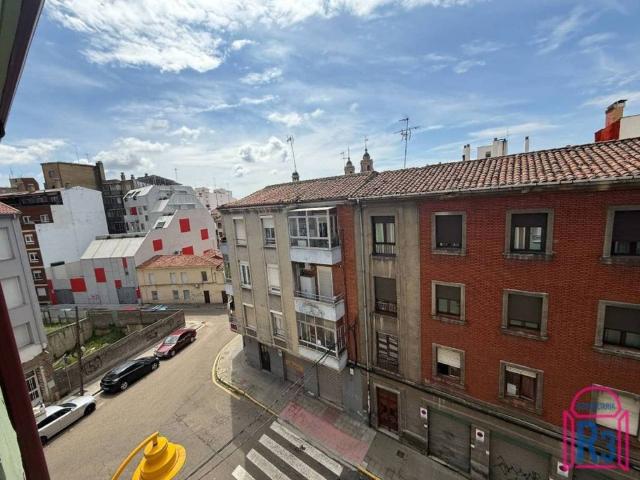 Piso en Venta en León