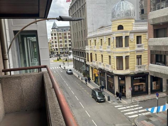 Piso en venta en León, Centro Ciudad