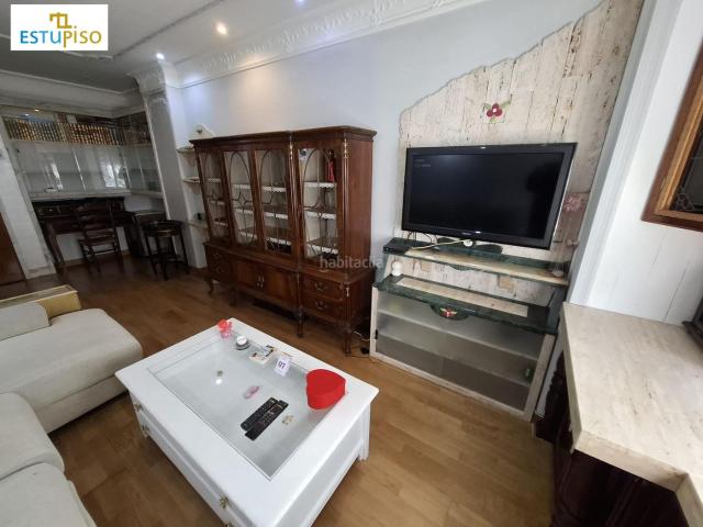 Piso en venta en León, Centro Ciudad. OPORTUNIDAD DE VIVIR EN PLENO CENTRO A 2 MINUTOS DE LA ROTONDA DE GUZMAN. Pisos.