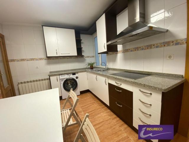 Piso en venta en León, Crucero. ATENCION INVERSIONISTA! PISO ECONOMICO ALQUILADO HASTA JUNIO DE 2027. INTERESANTE. Pisos.