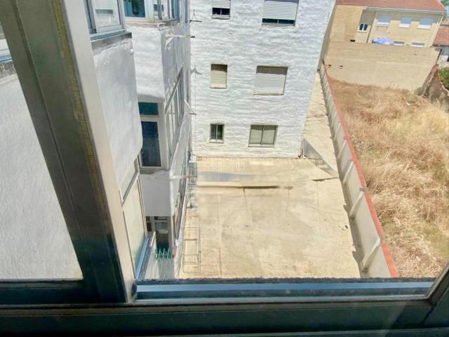 Piso en venta en León, Armunia. Piso en Fraga Iribarne. Pisos.