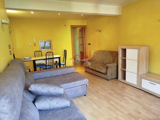 Piso en venta en León, La Vega La Sal. Pisos.