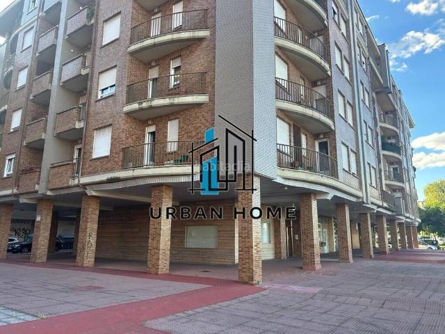 Piso en venta en León, San Mamés La Palomera. URBAN HOME VENDE ESPECTACULAR PISO EN AVENIDA UNIVERSIDAD. Pisos.