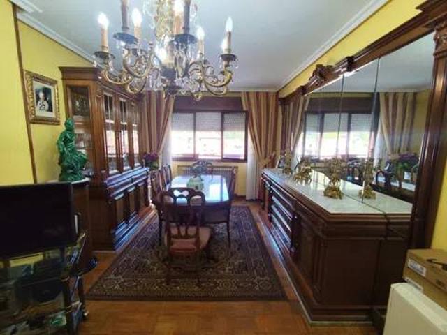 Piso en Venta en Lena