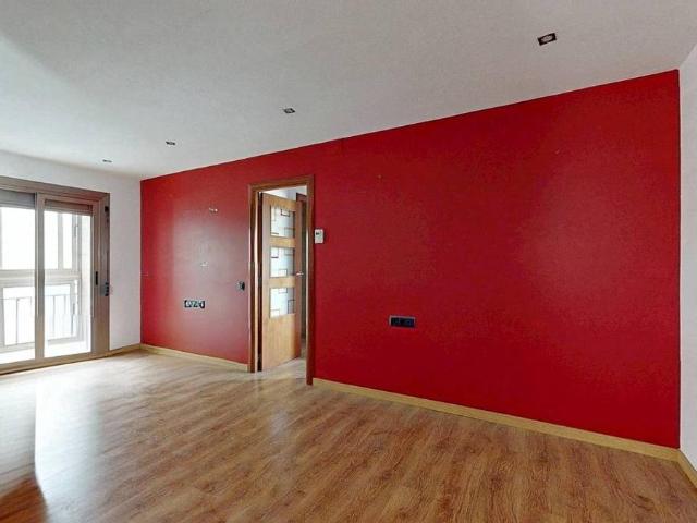 Piso en Venta en Les Oliveres