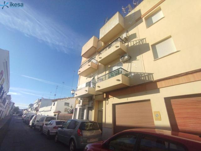 Piso en venta en Lepe. VENTA DE PISO ZONA LA GAGA EN LEPE, ACTIVO INMOBILIARIO SIN POSESIÓN. NO SE PUEDE VISITAR. Pisos.