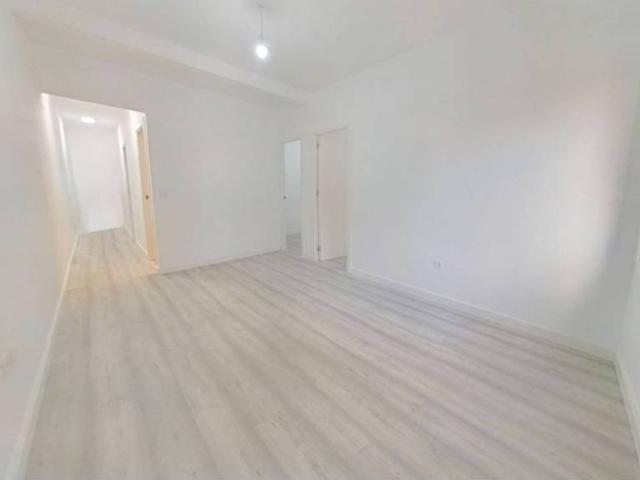 Piso en Venta en L'Hospitalet de Llobregat