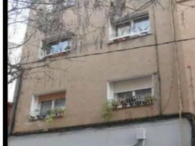 Piso en Venta en LHospitalet de Llobregat, Barcelona