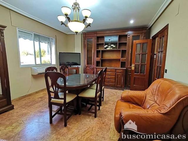 Piso en Venta en Linares