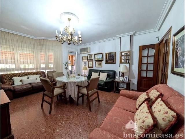 Piso en Venta en Linares