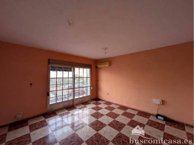 Piso en Venta en Linares