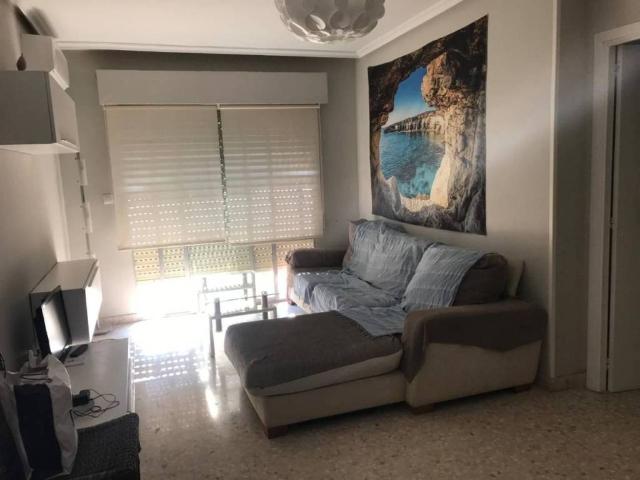 Piso en Venta en Linares