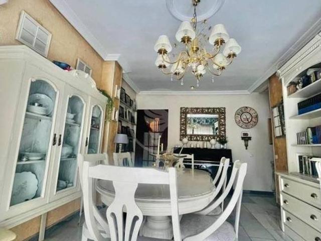 Piso en Venta en Linares