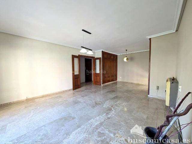 Piso en venta en Linares, Centro ciudad. Piso en calle Cid Campeador. Pisos.