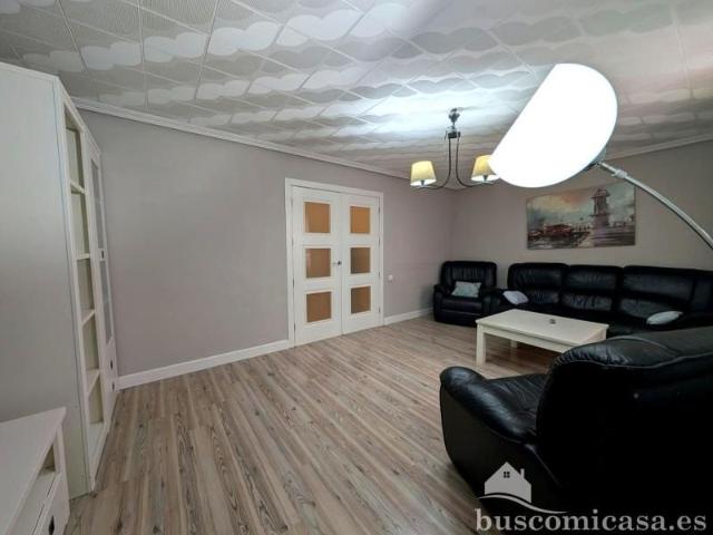Piso en venta en Linares, Avenida de Andalucía, 23700