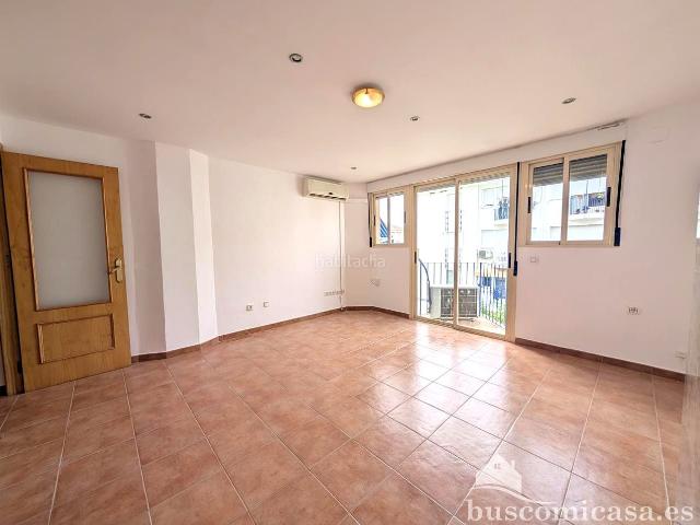 Piso en venta en Linares, La Paz Las Américas. Piso en Barriada de La Paz. Pisos.