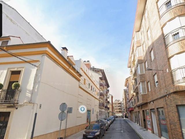 Piso en venta en Linares, Linarejos. IDEAL INVERSORES. PROYECTO DE COMPRA+ REFORMA + ALQUILER DE PISO. Pisos.