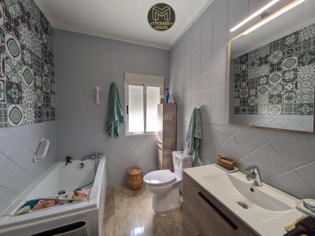 Piso en venta en Linares, Linarejos. Piso en venta en Linares, 3 dormitorios. Pisos.