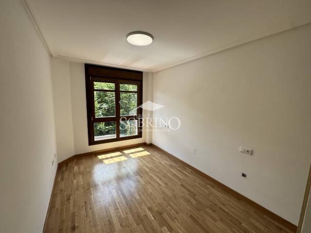 Piso en venta en Llanes, Llanes Pueblo. TU VIVIENDA CON TERRAZA EN LLANES A UN PASEO DE LA PLAYA DE TORO. Pisos.
