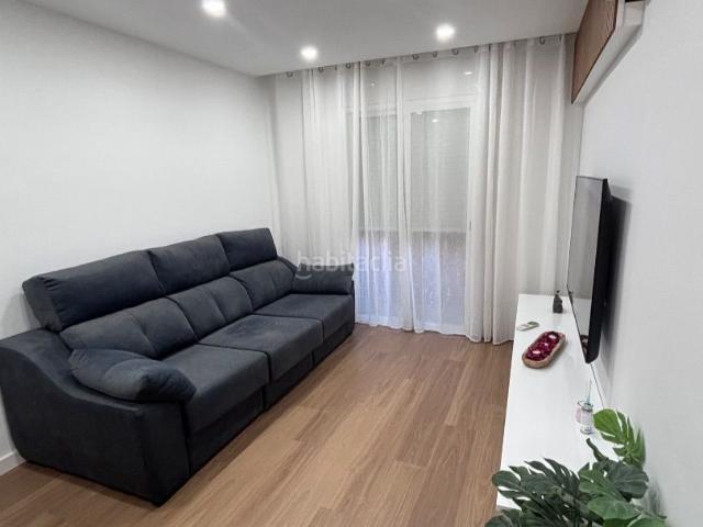 Piso en venta en Llagosta La. Diseño moderno, excelente estado y listo para entrar a vivir. Pisos Llagosta.