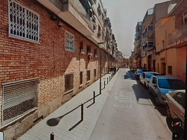 Piso en Venta en Llefià