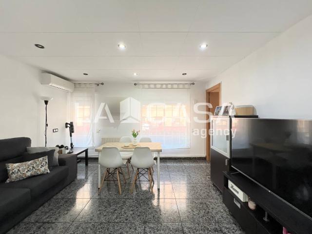 Piso en Venta en Llefià