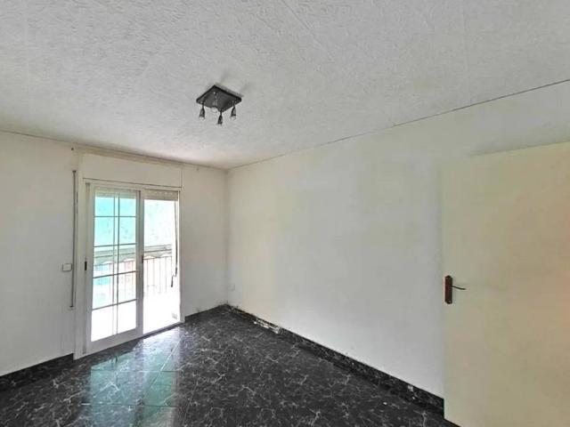Piso en Venta en Llefià
