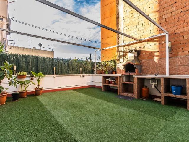 Piso en Venta en Llefià