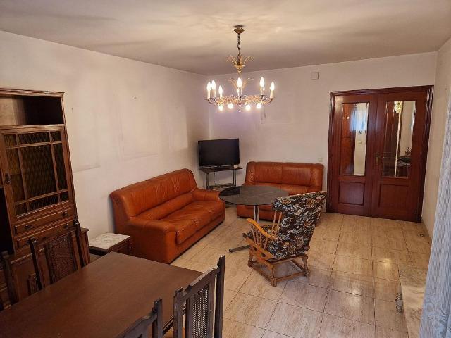Piso en venta en Lleida, de 71 m² 2 habitaciones por 160.000